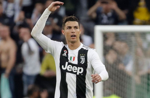 Ronaldo'dan bir ilk daha