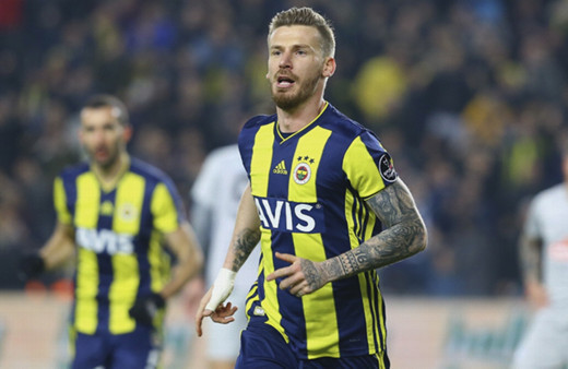 Serdar Aziz'den Fenerbahçe'ye kötü haber