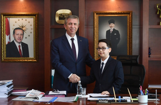 Mansur Yavaş 23 Nisan’da Ankara Büyükşehir koltuğunu Kerem'e devretti