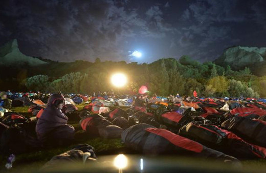 Anzaklardan Çanakkale'de ''Şafak Ayini''