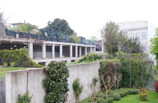 Ebru Gündeş ve Rıza Sarraf'ın Kandilli'deki köşkünde keşif yapıldı