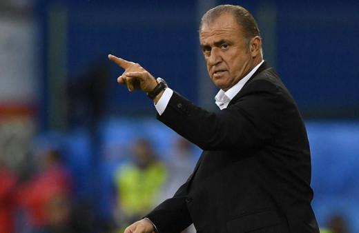 PFDK, Galatasaray Teknik Direktörü Fatih Terim'e 4 maç men cezası verdi