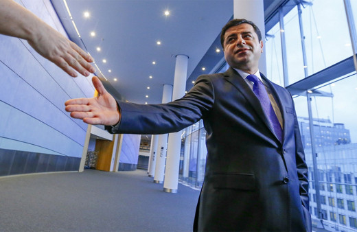 CHP'li Yıldırım Kaya en büyük teşekkürü Demirtaş'ın hak ettiğini düşünüyor