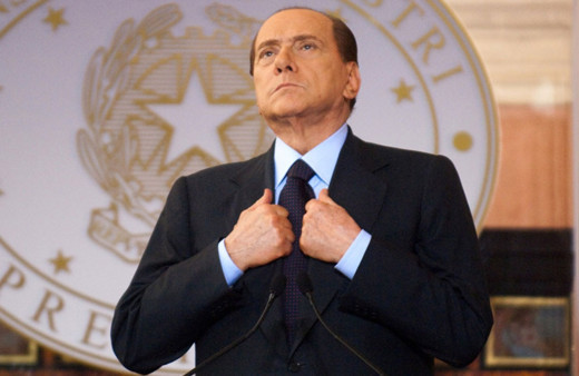 Eski İtalya Başbakanı Berlusconİ yine hastaneye kaldırıldı