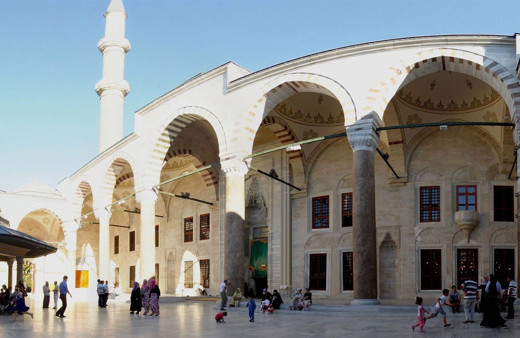 2022 Diyanet kandil takvimi Berat Kandili ne zaman?