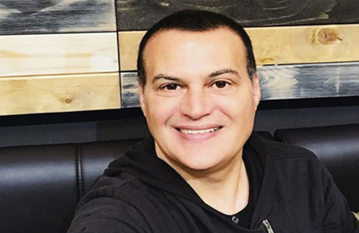 Hakan Peker estetikle bambaşka birine dönüştü açıklaması şaşkına çevirdi