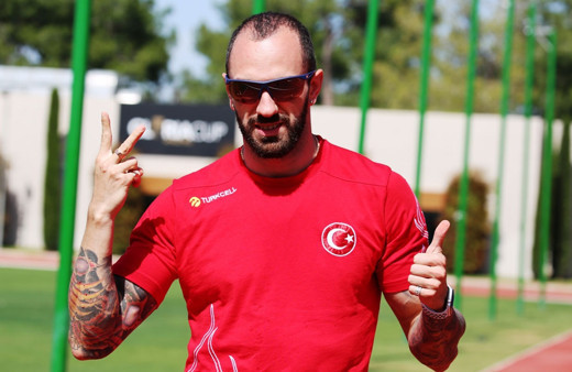 Ramil Guliyev olimpiyatlara katılmaya hak kazandı