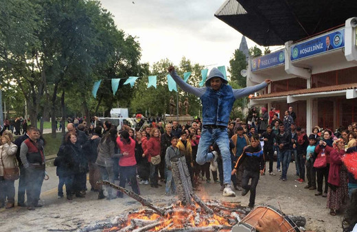 Hıdırellez dilek dileme kağıda ne yazılır dilekler gerçek olur mu?