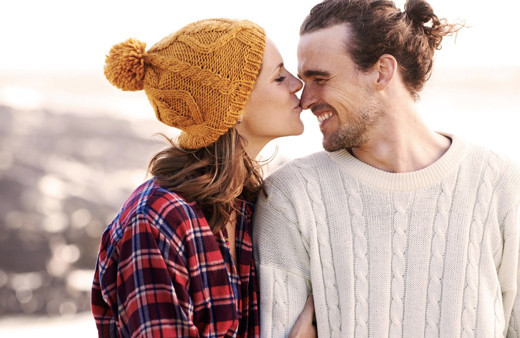 Sevgiliyi şehvetli öpmek orucu bozar mı Diyanet cevabı