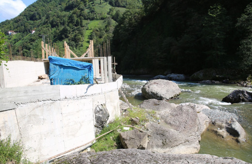 Rize’deki kaçak yapılara yıkım kararı