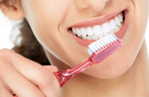 Düzenli diş fırçalama sadece dişleri değil, tüm organları koruyor!