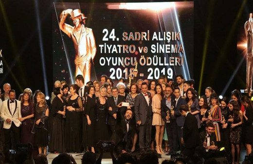 24. Sadri Alışık Tiyatro ve Sinema Ödülleri sahiplerini buldu