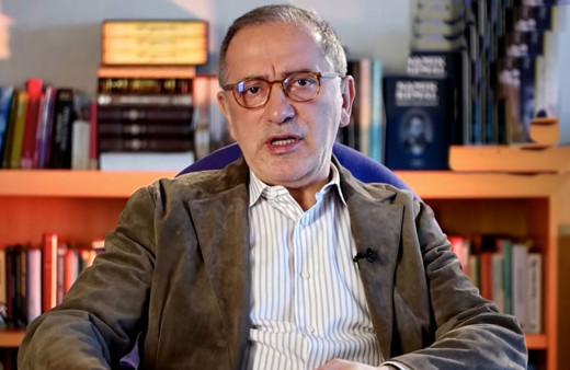 Fatih Altaylı: Erdoğan kalabalık kongrelerden neden vazgeçmiyor?