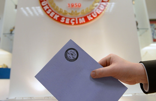 YSK kararı için evet ve ret oyu veren YSK üyeleri Cengiz Topaktaş TT oldu