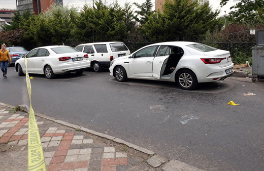 İstanbul Bağcılar’da iş adamını gasp etmeye çalıştılar