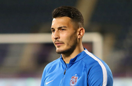 Uğurcan Çakır'ın gözü ikincilikte