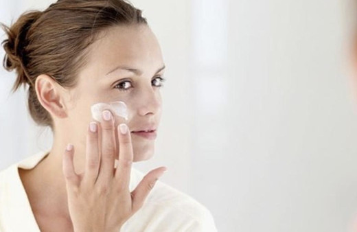 Merhem yada krem sürmek orucu bozar mı-orucu bozan şeyler