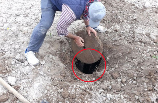 Tarlasını sürerken buldu! Roma döneminden kalma 2 bin yıllık pitos