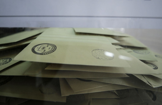 AK Parti'den 'İstanbul seçimleri neden yenileniyor' videosu