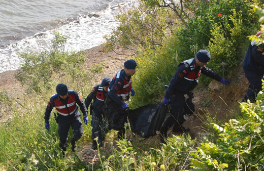 Çanakkale’de sahilde çocuk cesedi bulundu