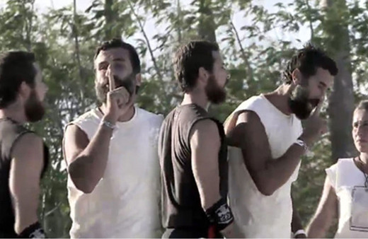 Survivor'da sular durulmuyor! Panagiotis ve Hikmet arasında gergin anlar