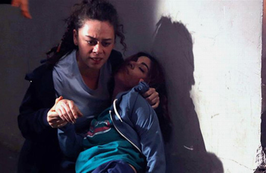 Avlu 42. bölüm fragmanı