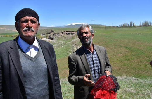 Kars'ta kaybolan 3 yaşındaki Nurcan'dan kötü haber Dere kenarında eteği bulundu