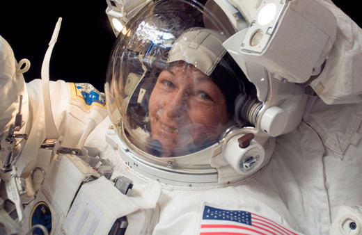 Trump ek bütçe ayırdı Ay'da bir ilk yaşanacak