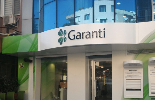 Garanti BBVA'ya borcu olanlar dikkat! 323.3 milyon liralık takipteki kredilerini sattı