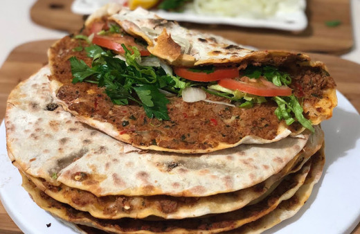 Lahmacuna neler katmışlar neler! Bakanlık bir bir ifşaladı