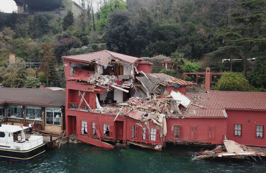 Tarihi yalıya çarpan geminin sahibinin ödeyeceği miktar belli oldu