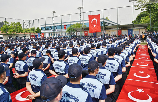 Eğitimlerini tamamlayan zabıtalar yemin ederek göreve başladı