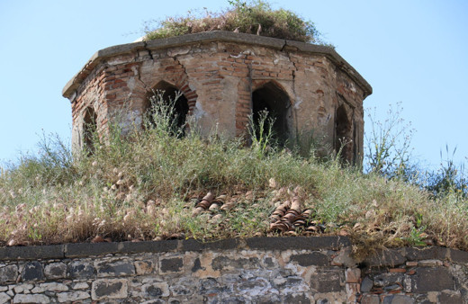 500 yıllık hamam bakımsızlıktan dökülüyor, restorasyon bekliyor