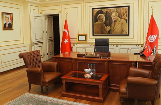 İBB'deki Atatürk tablosunu Ekrem İmamoğlu'nun ekibinin indirdiği ortaya çıktı