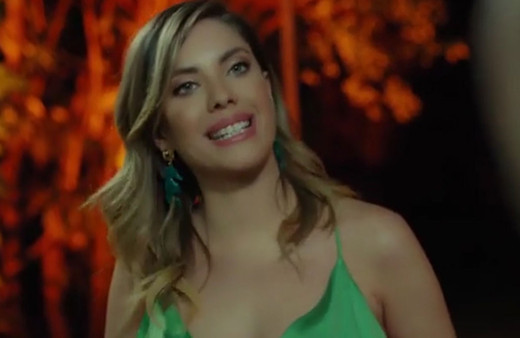 Yasak Elma Gülben Ergen'i fena ti'ye aldı