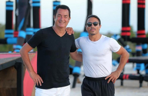 Acun Ilıcalı'dan Nusret'e övgü dolu not : Dünyayı fethetti ama...