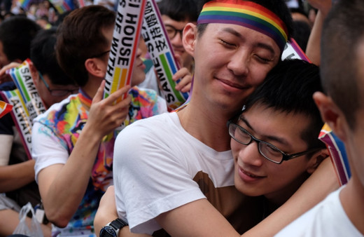 Eşcinsel evliliğe izin veren ilk asya ülkesi Tayvan oldu