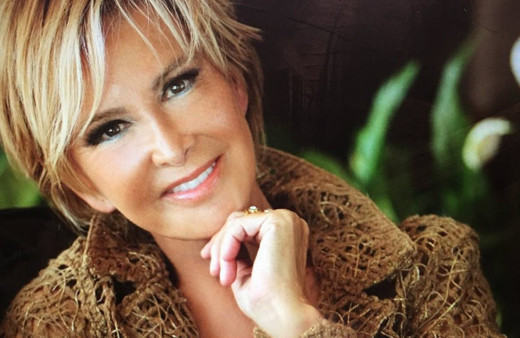 Filiz Akın'dan kötü haber! Hastaneye kaldırıldı hastalığı ne?