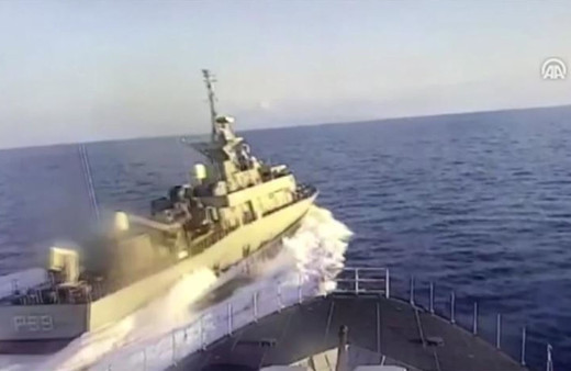 Yunan hücum botunun tacizi görüntülendi