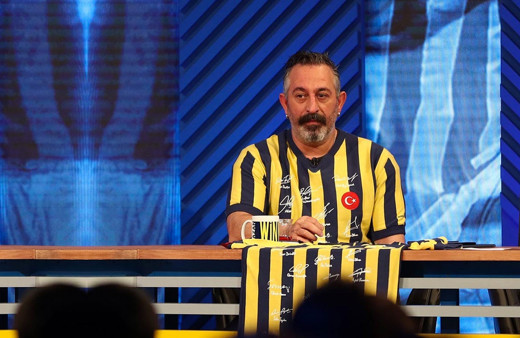 Cem Yılmaz'dan Galatasaray'a tebrik mesajı