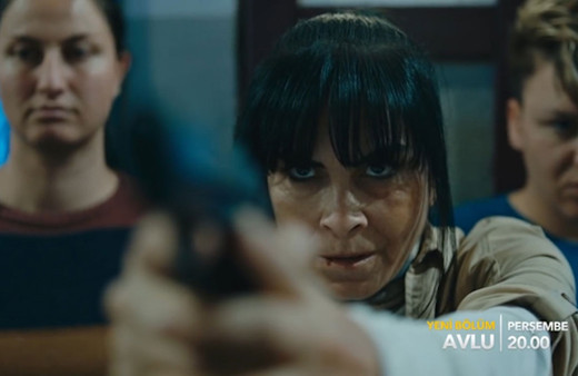 Avlu 43. bölüm 2. fragmanı