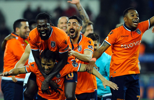 Fatura ağır oldu! Başakşehir'de 6 isim yolcu