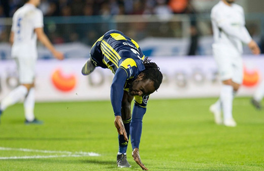 Moses Fenerbahçe'de kalacak mı?