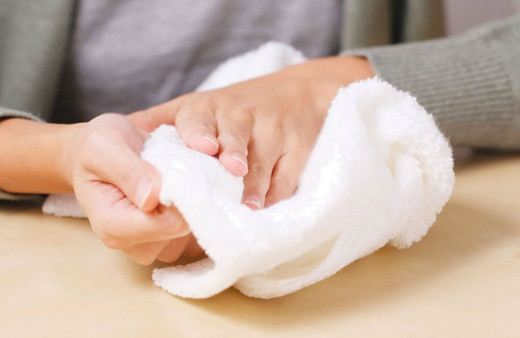 Aşırı terlemenin tedavisi nedir ameliyat mı olmak gerekiyor?