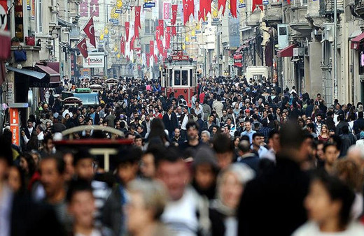 Türkiye'nin yeni nüfusu açıklandı! İşte Türkiye'nin il il nüfusu