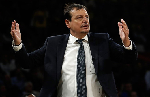 Ergin Ataman'dan 2 yıllık imza