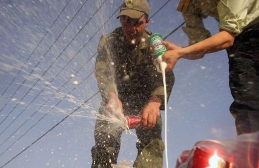 Kaçak içki ülkeyi ayağa kaldırdı 6 kişi hayatını kaybetti