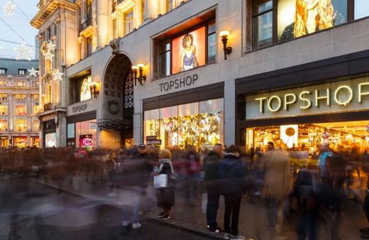 Ünlü iş adamı 25 mağazasını daha kapatıyor