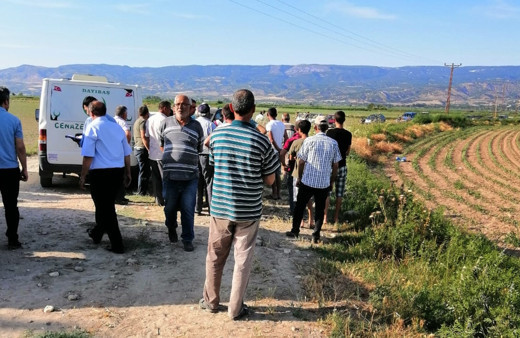 Denizli'de 2 motosiklet çarpıştı 1 ölü 3 yaralı