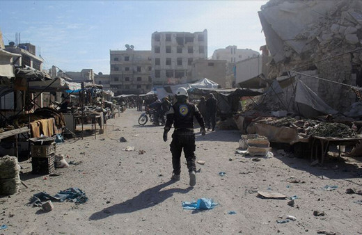 Esed rejimi pazara saldırdı 4 ölü 40'dan fazla yaralı